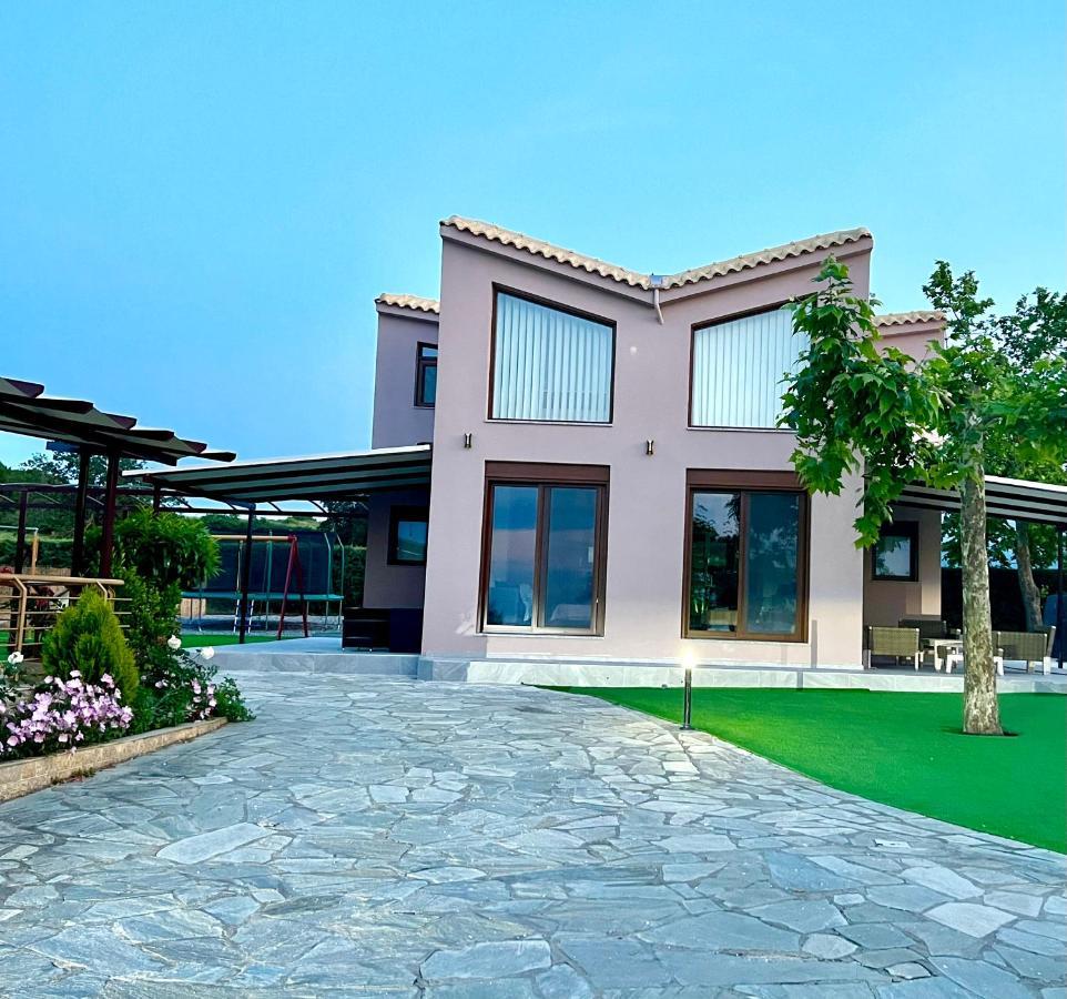 Rouga Paradise Resort Vónitsa Buitenkant foto